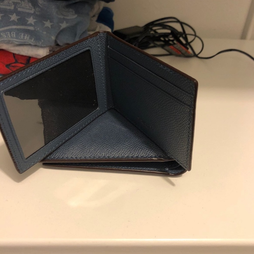 Mens coach wallet - Picture 3 of 5